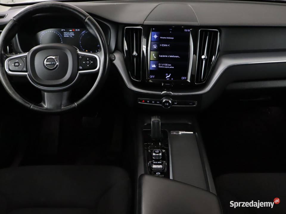 Volvo XC60 B4 Rok produkcji 2021