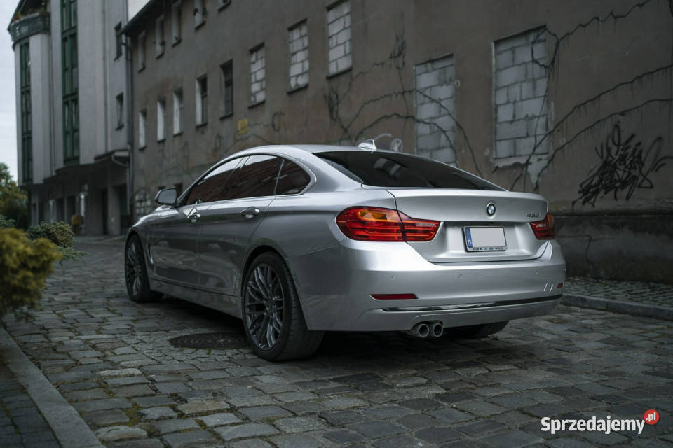 BMW 430 SPORT LINEZarejestrowany w 197800km Suchy Las