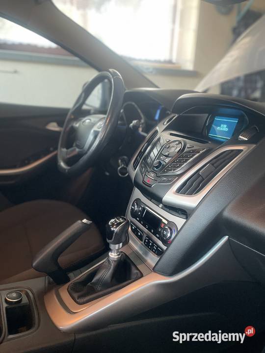 Ford focus MK3 benzyna ASR (kontrola trakcji) Żywiec sprzedam