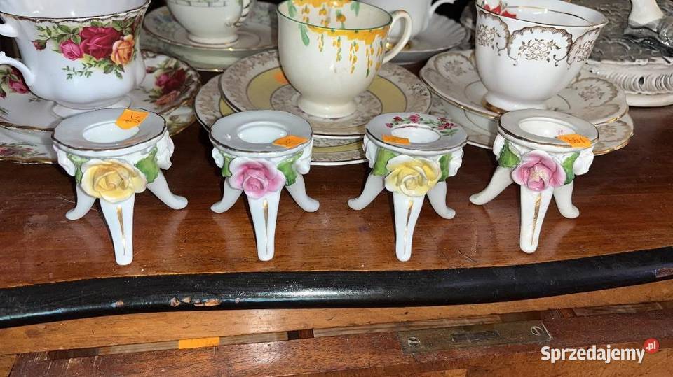 Świecznik Z porcelanowymi kwiatkami Niemcy Lata pomorskie