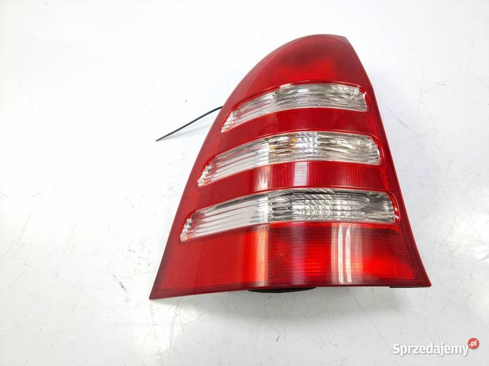 LAMPA LEWA TYŁ MERCEDES BENZ C 220 CDI KOMBI Lipno