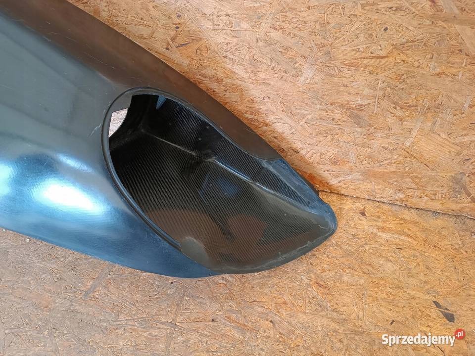 BŁOTNIK PRAWY PRZÓD WŁÓKNO WĘGLOWE PORSCHE osobowe Nowy Tomyśl