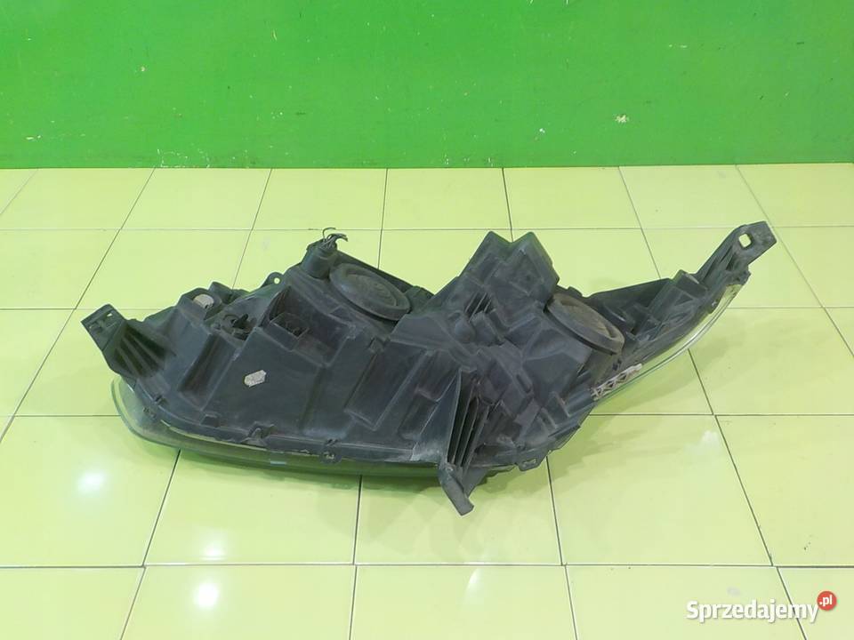 FORD TRANSIT CONNECT MK2 15r VAN lampa prawa Suków