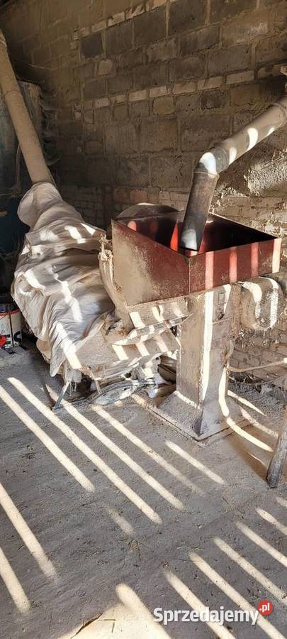 Sprzedam mieszalnik pasz nieuszkodzony wielkopolskie Gostyń