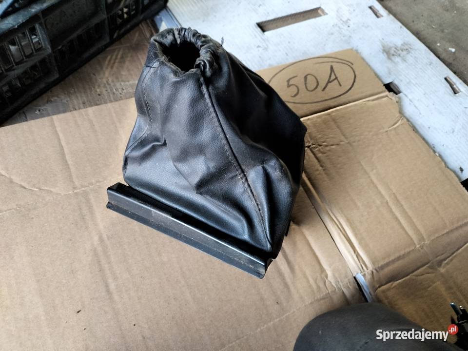 MIESZEK POKRWIEC NA LEWAREK ZMIANY BIEGÓW FORD osobowe Kamień-Kolonia