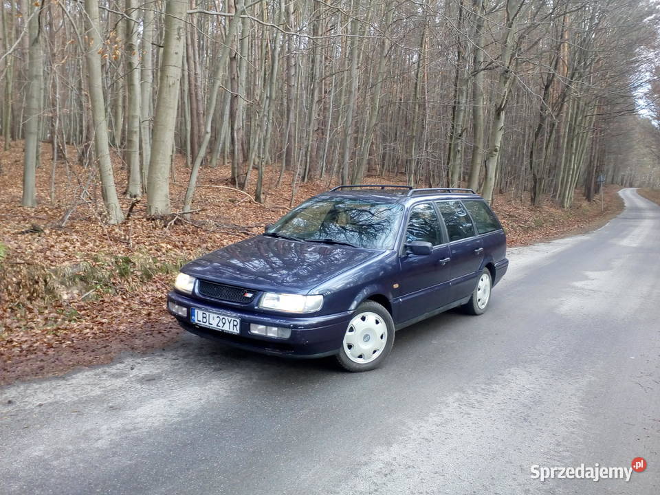 Sprzedam Passata B4 kombi 1996 lubelskie Albinów Duży sprzedam