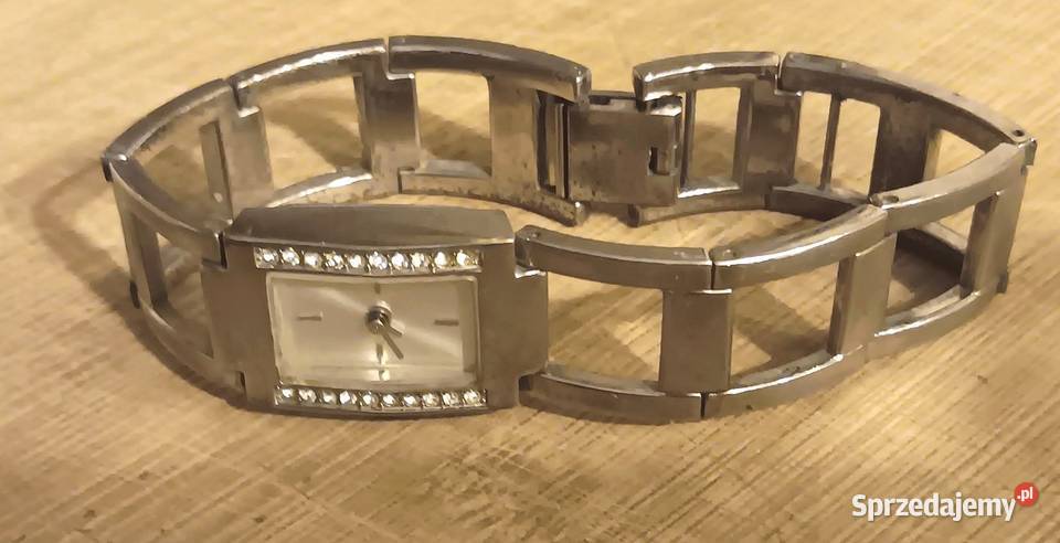 Zegarek damski na rękę z cyrkoniami Opole