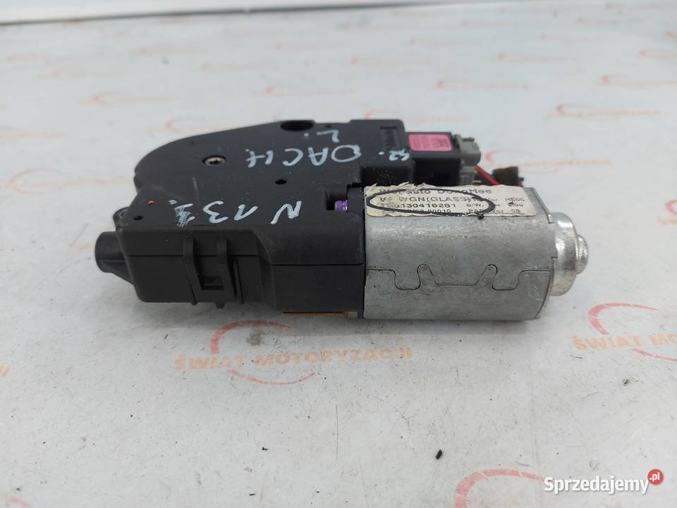 HYUNDAI i40 BLUE 13r silniczek szyberdachu lewy Kielce