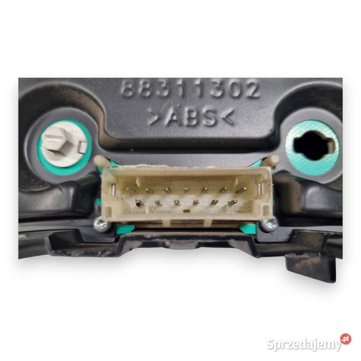 LICZNIK ZEGARY 13117946 CD Opel Corsa C 12 16V Chełm sprzedam