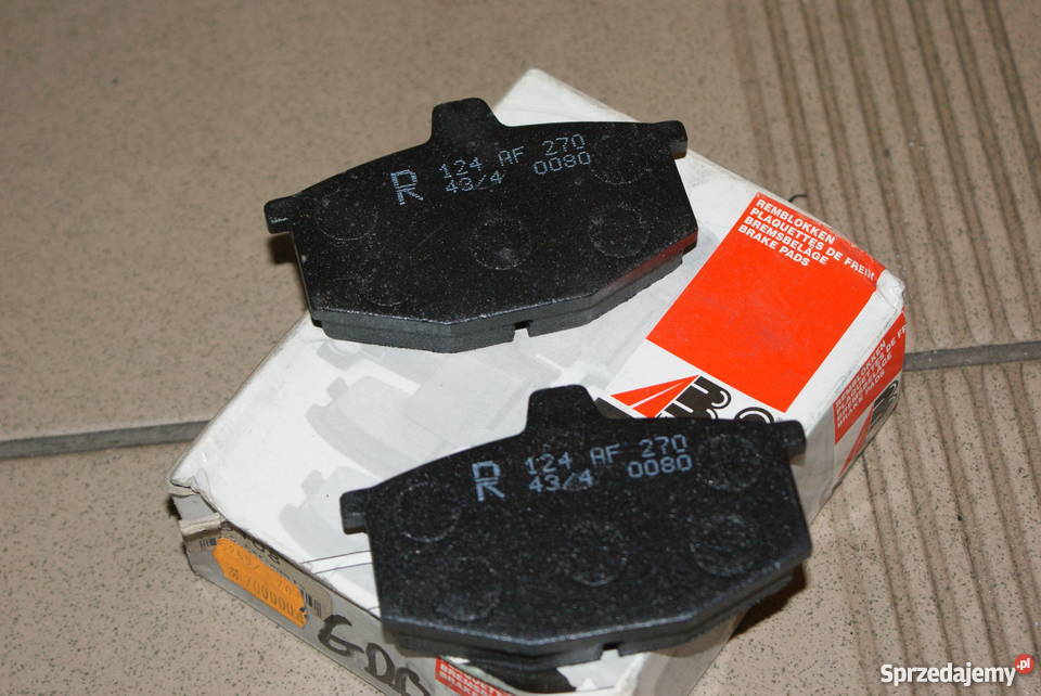 Klocek hamulcowy kpl przód RENAULT 4 5 0814 Białobrzegi