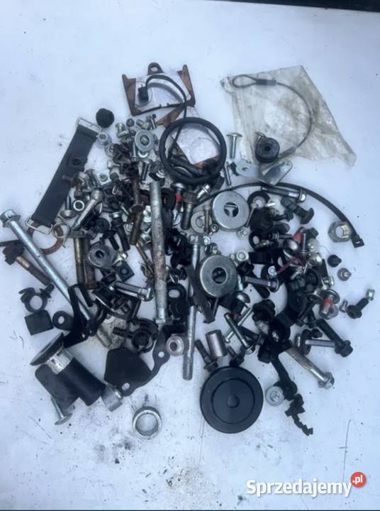 Komplet śrubek śrub nakrętek Yamaha MT 07 Ostrzeszów