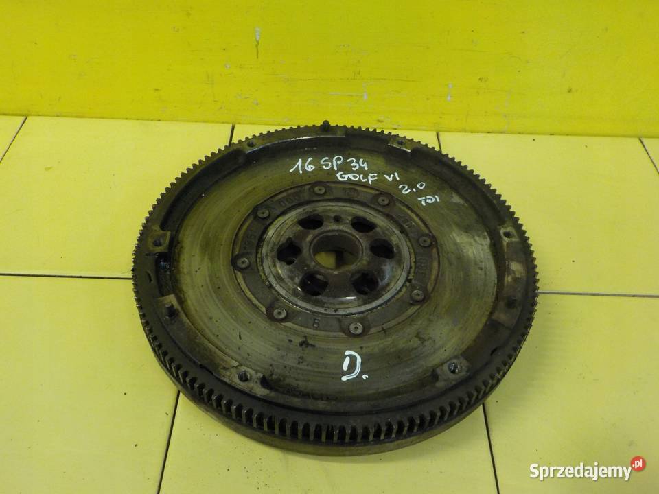 GOLF VI PASSAT 20 TDI 10r 110 CBD kolo dwumasowe Motoryzacja Suków