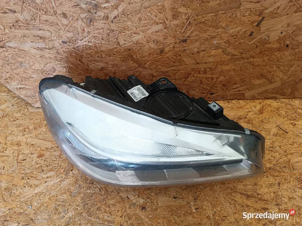 LAMPA PRAWY PRZÓD REFLEKTOR EU 7422580 BMW 2 F45 Lampy przednie Nowy Tomyśl sprzedam