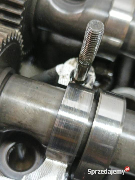 GŁOWICA KOMPLETNA 1059354CH 30 TDI Audi A6 III sprzedam