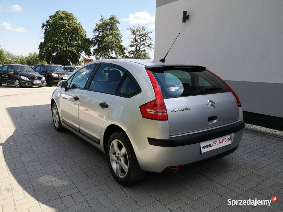 Citroen C4 16 110 Klimatyzacja Tempomat I elektryczne lusterka sprzedam