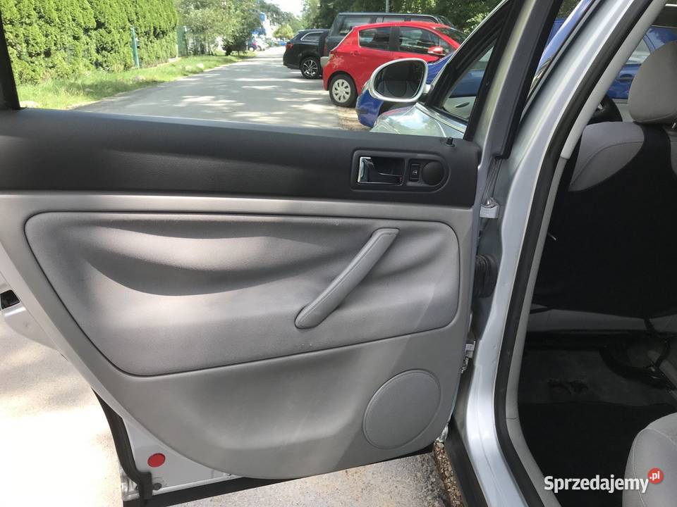 Volkswagen Passat 18T polski salon pierwszy Warszawa