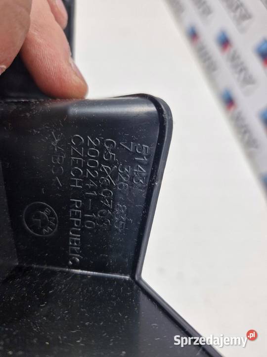 BMW X1 F48 OSŁONA SŁUPKA LEWEGO 7326835 osobowe Osłony i zaślepki