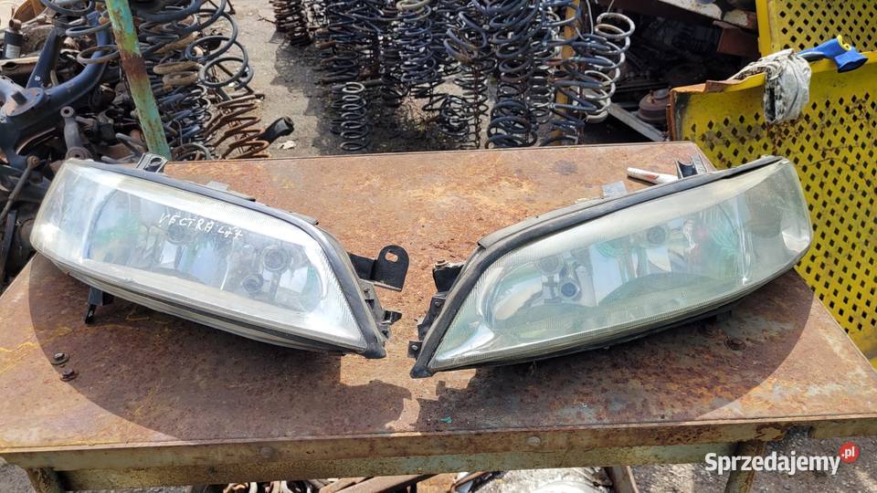 Lampy przód Opel Vectra B Łagów