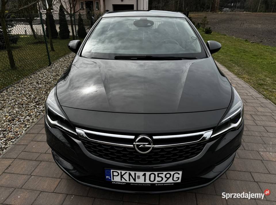 Sprzedam Opel Astra K 2016r benzyna 10 ECOTEC asystent pasa ruchu Rychwał