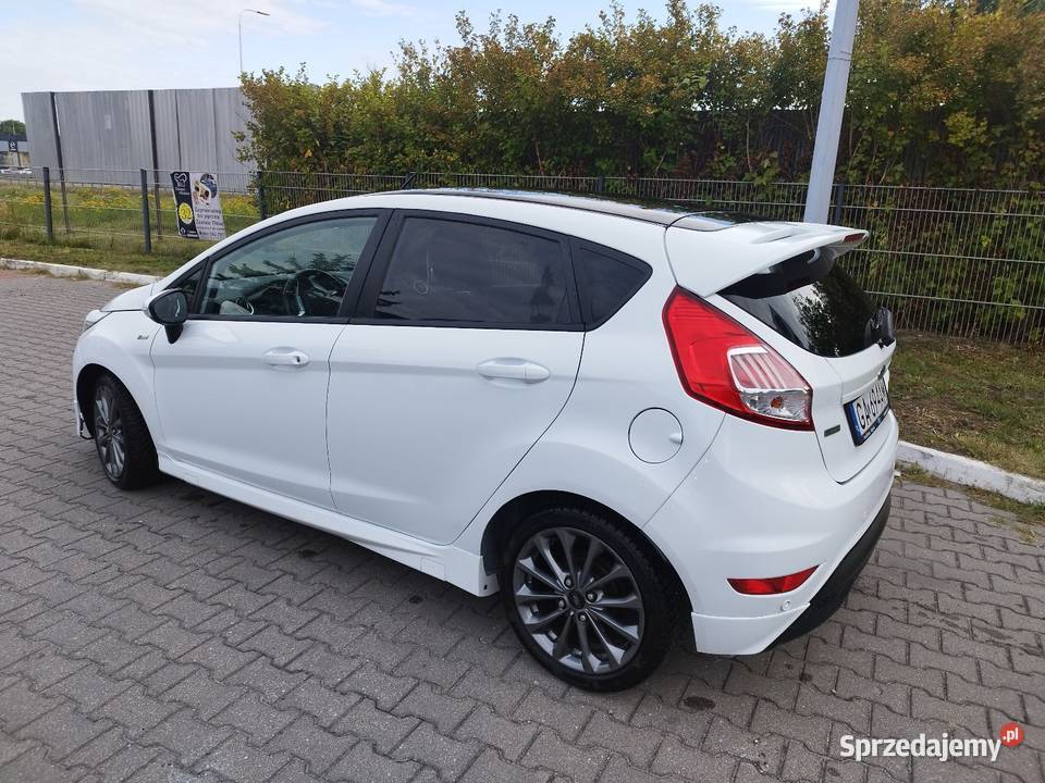 Ford Fiesta STline salon Polska niski przebieg Rok produkcji 2017 Lublin