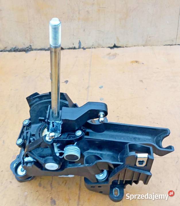 FORD FOCUS MK3 10 LEWAREK ZMIANY BIEGÓW WYBIERAK Gałki i mieszki Radom sprzedam