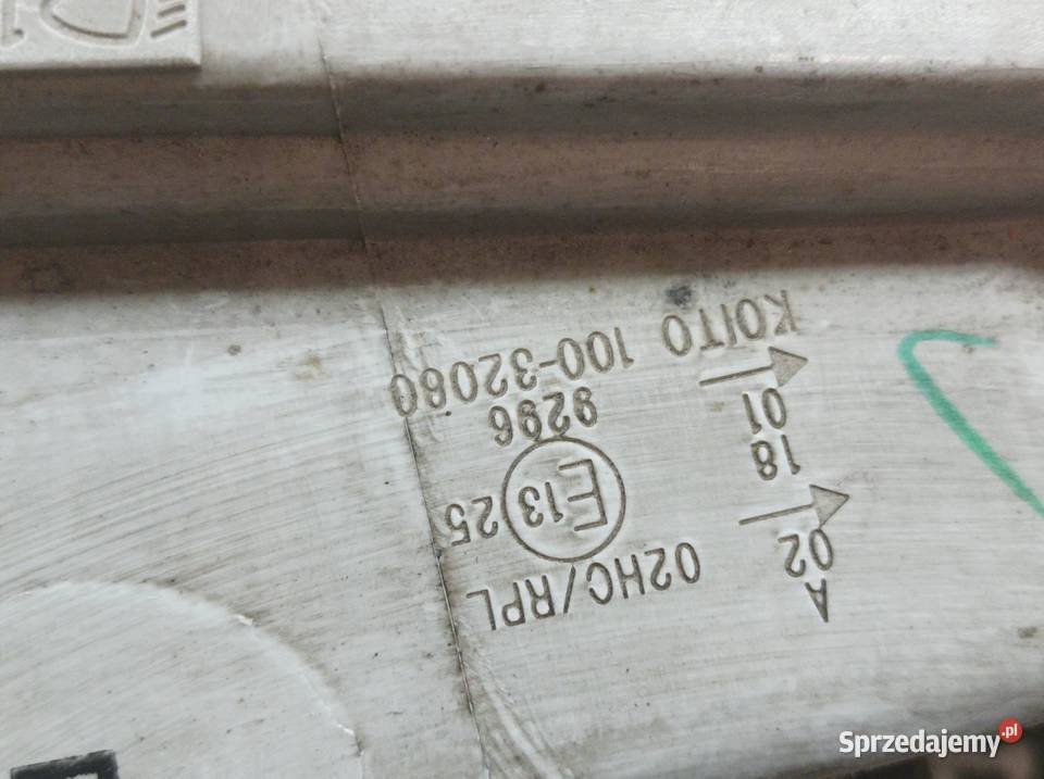 LAMPA PRZÓD PRAWA EU 10032080 Suzuki Grand