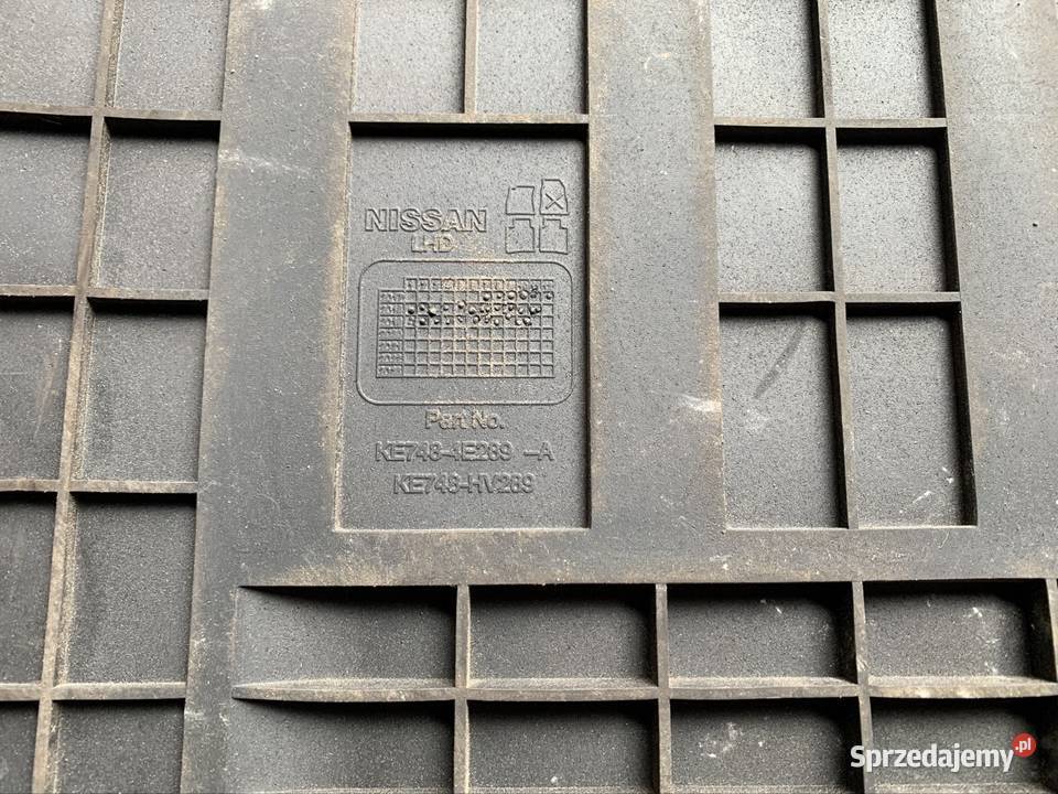 KE7484E289 dywanik dywaniki gumowe Nissan Rok produkcji 2020 zachodniopomorskie Szczecin sprzedam