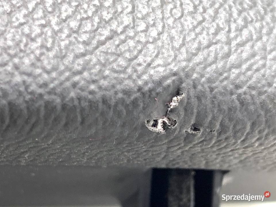 PODŁOKIETNIK HYUNDAI i30 Kombi 84660G4000 podkarpackie