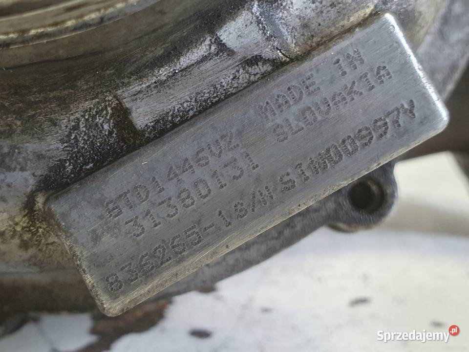 TURBOSPRĘŻARKA Volvo V40 II 20 D3 turbo 31380131 osobowe lubelskie Chełm