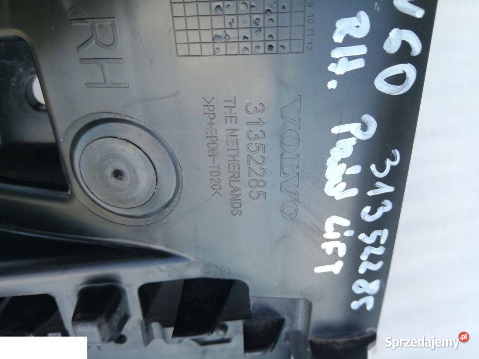 VOLVO V60 S60 ŚLIZG MOCOWANIE ZDERZAKA PRAWY TYŁ lubelskie Kozubszczyzna sprzedam