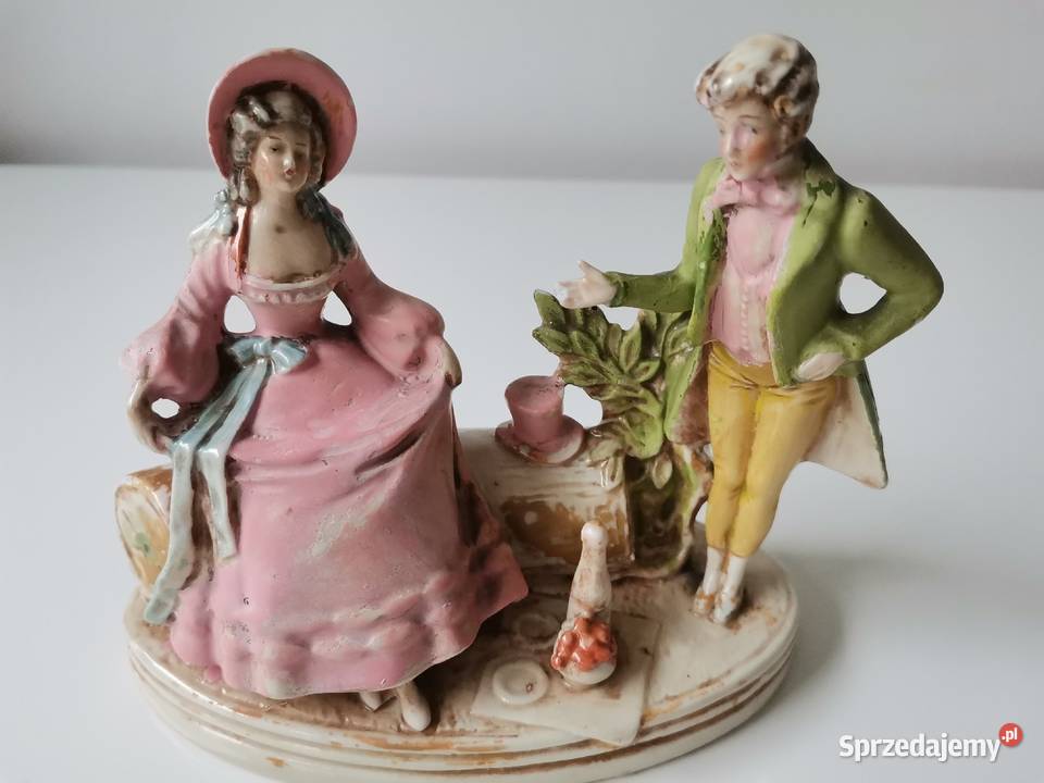 Stara przedwojenna figurka porcelanowa