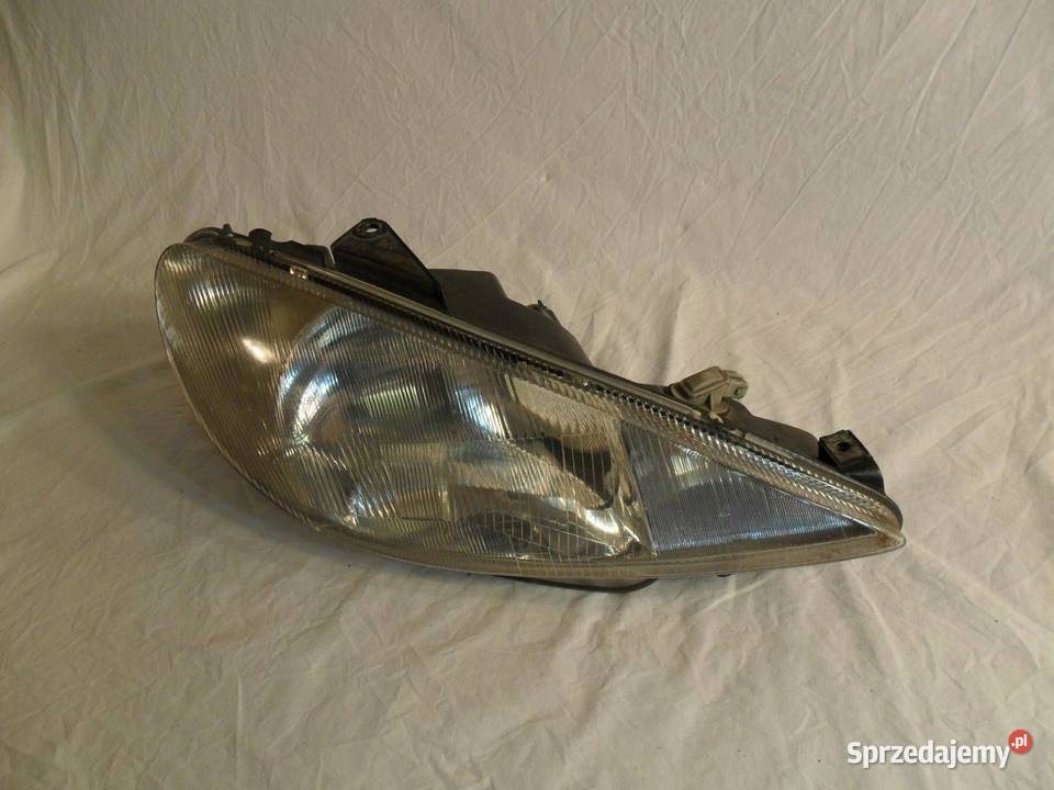 Reflektor Przód strona prawa Peugeot 206 Nowy Tomyśl sprzedam