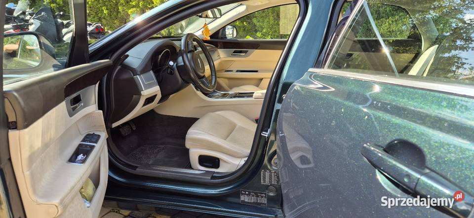 Jaguar XF 30 diesel 300