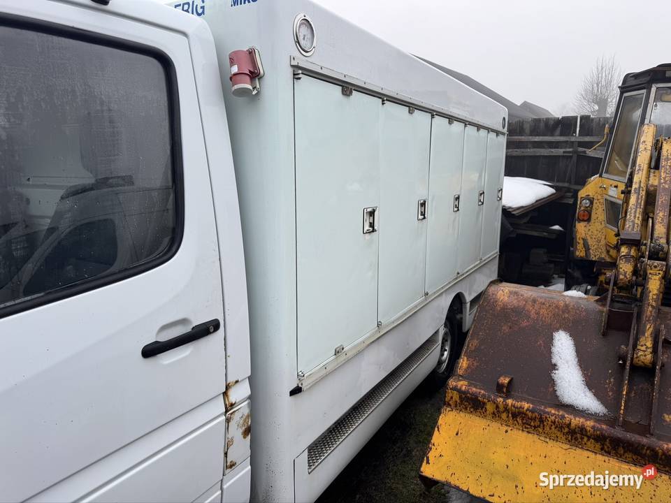 Mercedes Sprinter Mroźnia komorowa Samochody dostawcze sprzedam