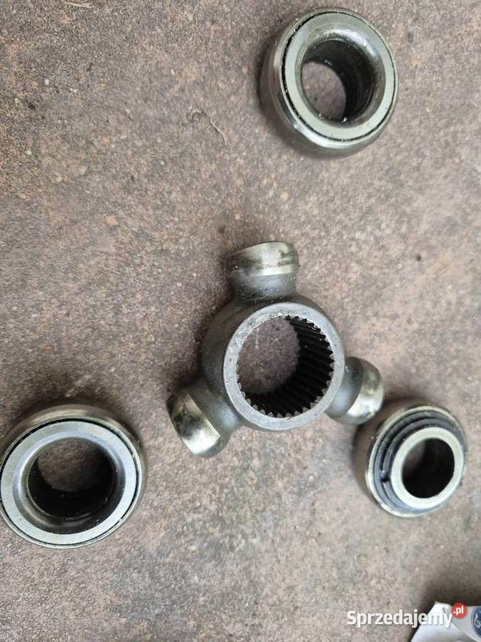 Komplet krzyżaków do osi napędu Ford Mondeo Mk3 Motoryzacja Skubianka