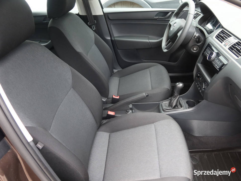 Skoda Rapid Spaceback 12 TSI system Start-Stop Katowice