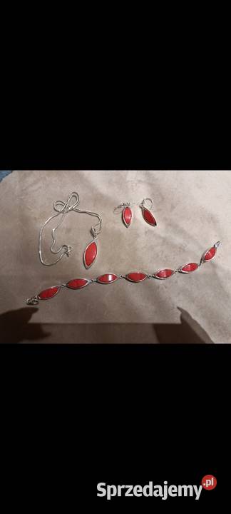 Komplet srebrny z czerwonym oczkiem srebro mazowieckie Radom