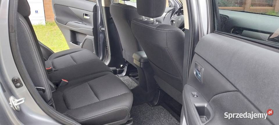 22 DiD 7osobowy BEZWYPADKOWY Outlander Szczecin