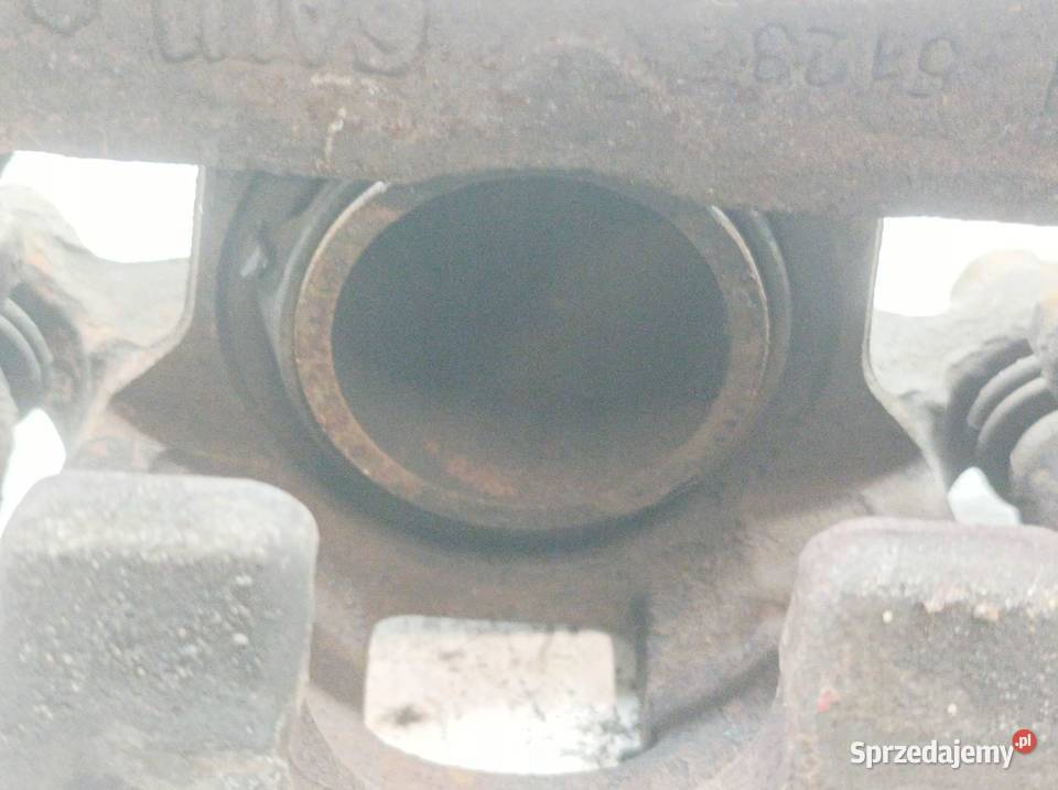 ZACISK HAMULCOWY PRAWY LEWY PRZÓD KPL 12 B Rok produkcji 2017