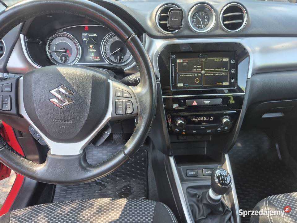 Suzuki Vitara 14 BosterJet 129 miękka hybryda benzyna