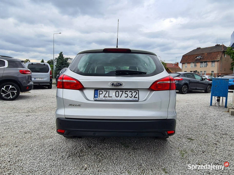 Ford Focus Serwisowany Navi PDC Klimatyzacja immobilizer wielkopolskie