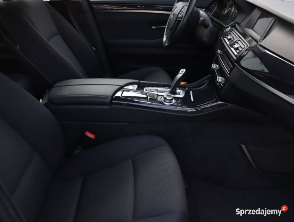 BMW 5 525d xDrive światła do jazdy dziennej Lublin