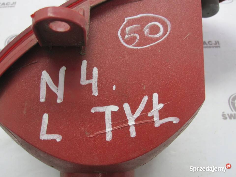 PEUGEOT 3008 I LIFT 16r lampa lewa tył w zderzak świętokrzyskie Kielce