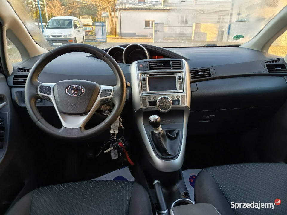 Toyota Verso Or lakier ks serwisowa kamera NAVI 147KM lubelskie Janów Lubelski