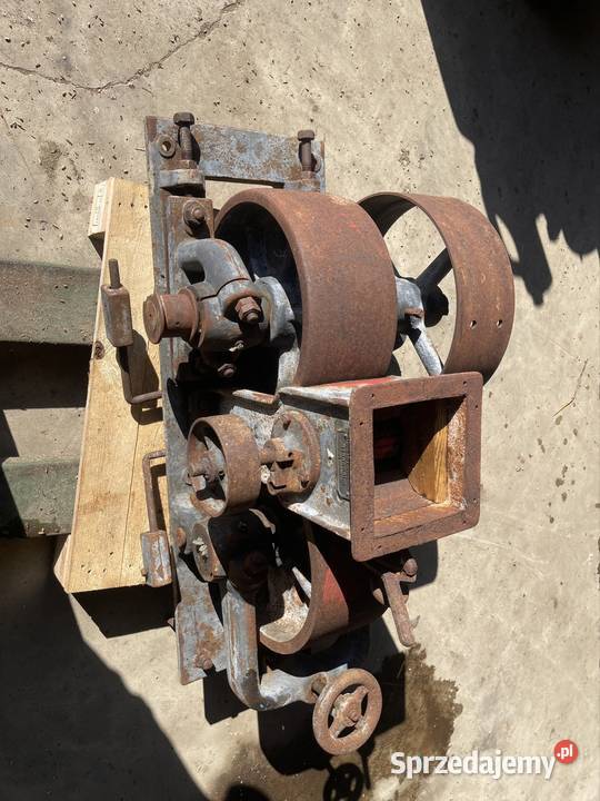 Gniotownik zabytkowy duży solidny Brodnica