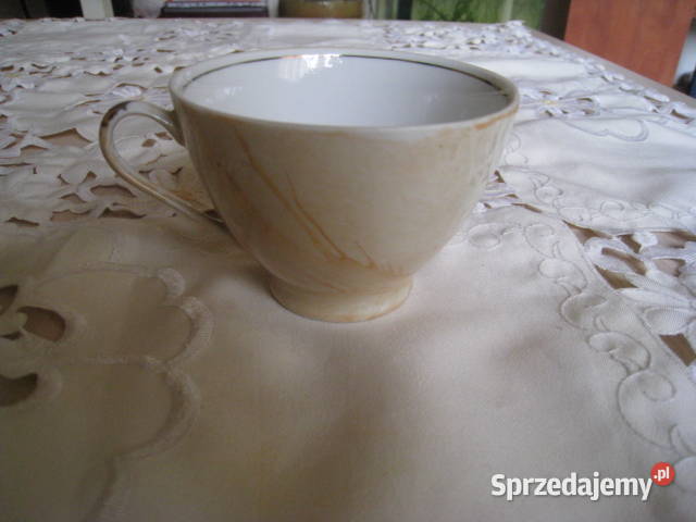 Filiżanka porcelanowa z okresu PRL Ćmielów Częstochowa