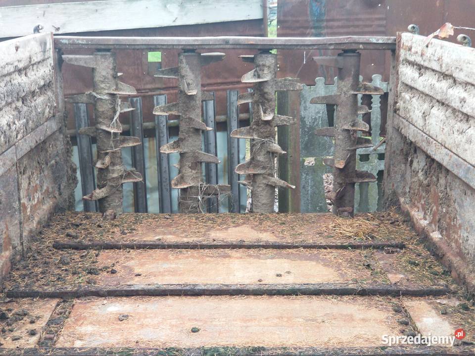 rozrzutnik obornika pionowe wałki łódzkie Koluszki sprzedam