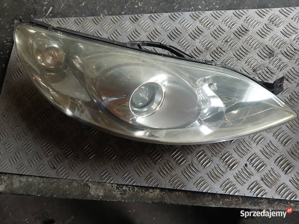 Lampa prawa przednia Peugeot 407 małopolskie Radłów