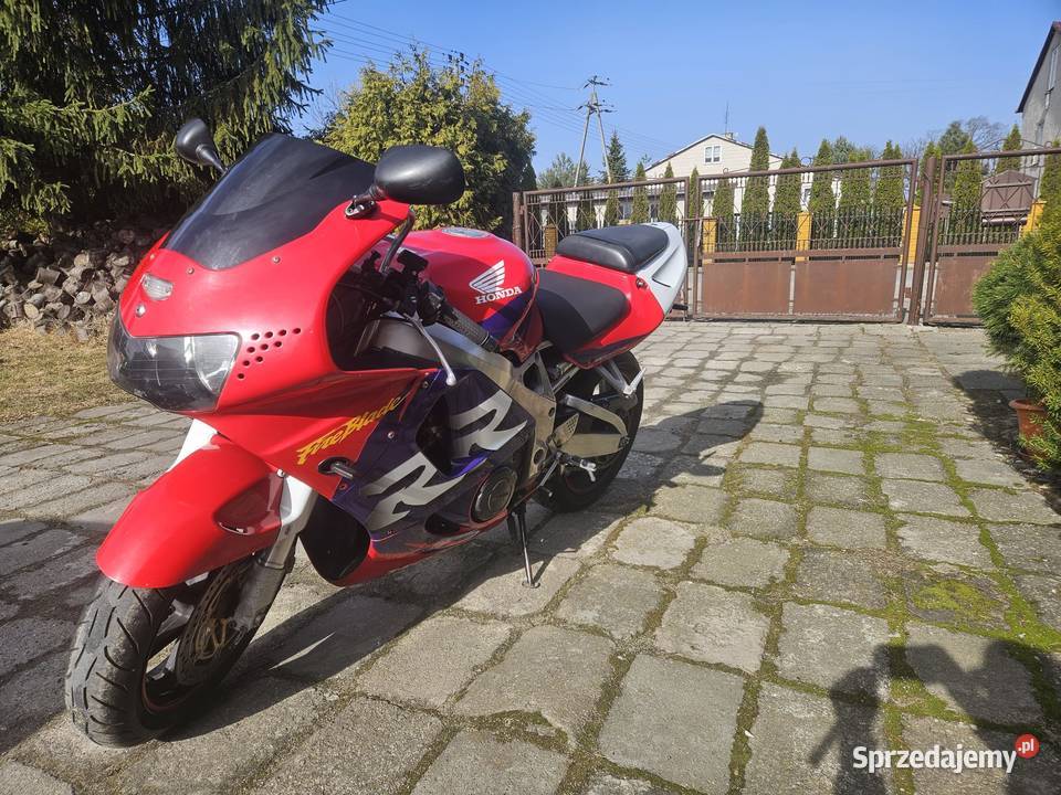 Honda CBR 900rr SC33