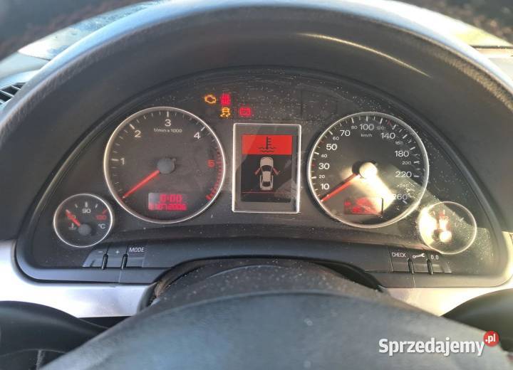 DAWCA CZĘŚCI AUDI A4 B7 KOMBI 20 TDI BPW osobowe Załęże sprzedam